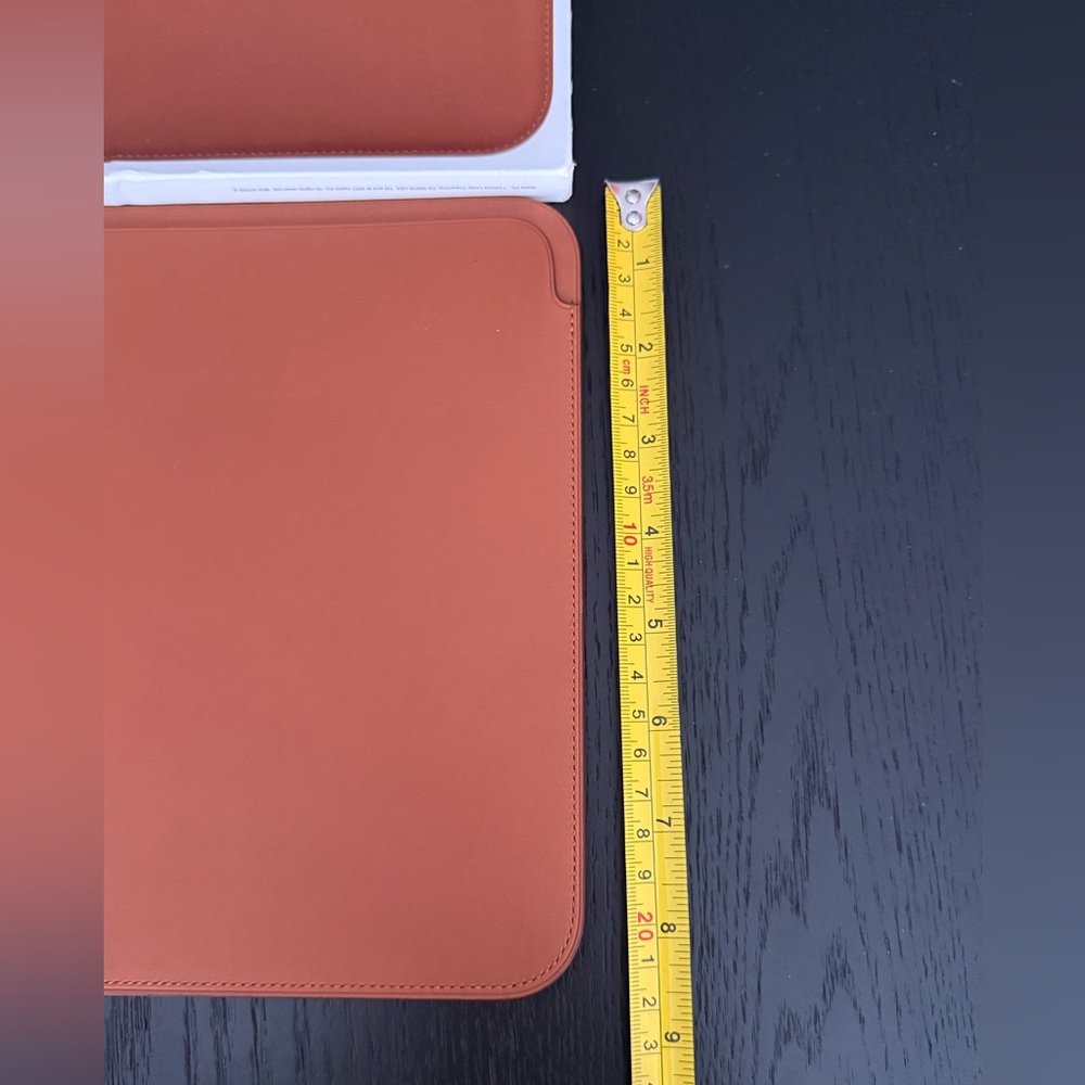 Apple Tan Leather Sleeve for MacBook - Picture 6 of 6